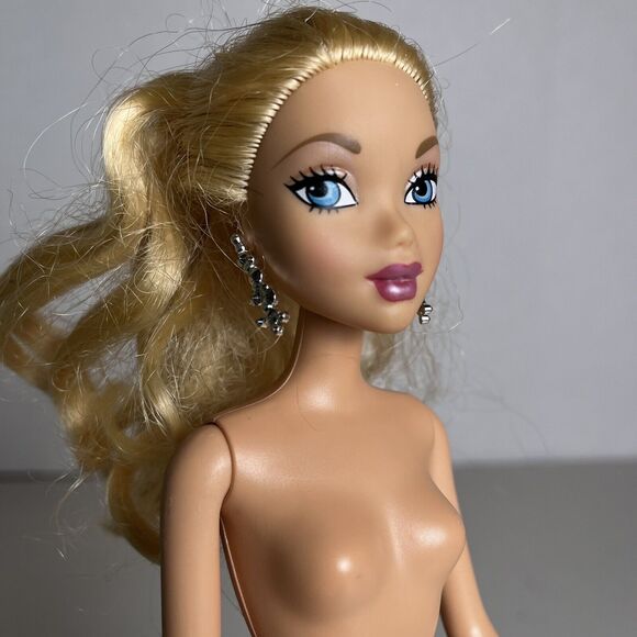 Mattel Other - Barbie My Scene Wave 1 First Edition Mattel 2002 Nude Earrings